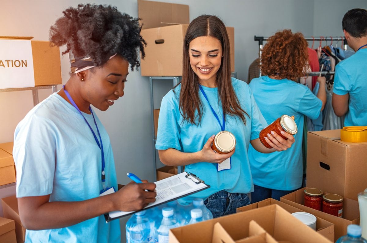 10 Ways Small Businesses Give Back